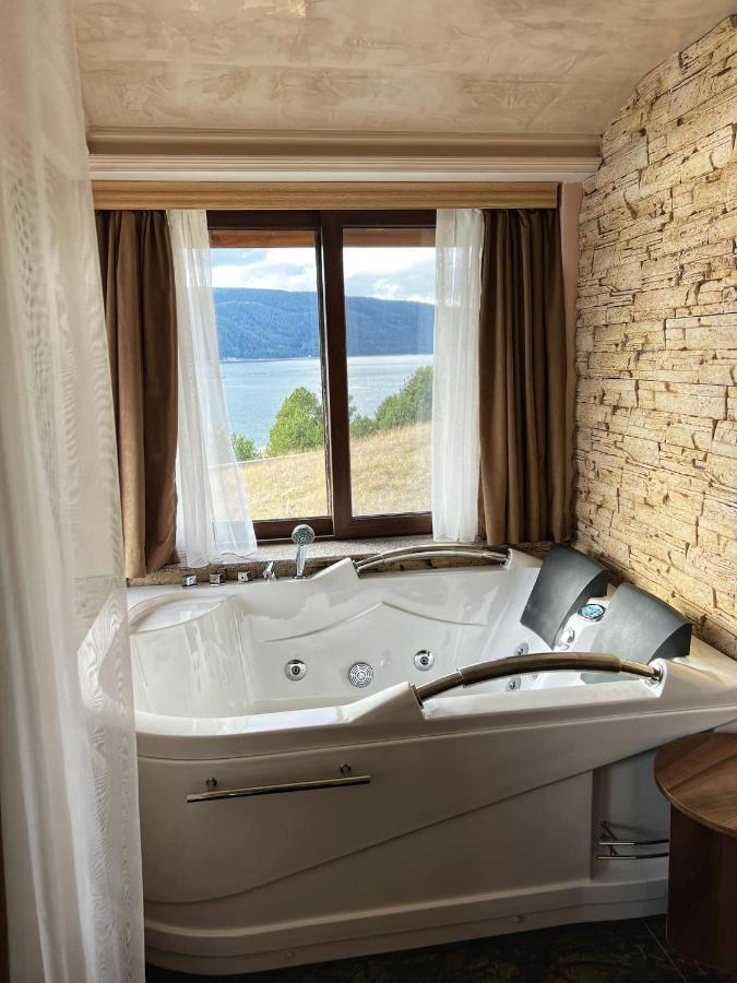 Oasis Resort Rhodopes Dospat Exterior photo